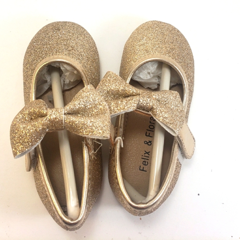 Child Size 6 Shoe